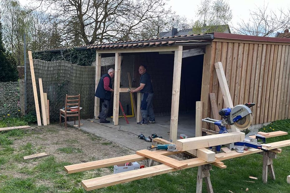 Arbeitseinsatz auf dem Festplatz in Frankendorf